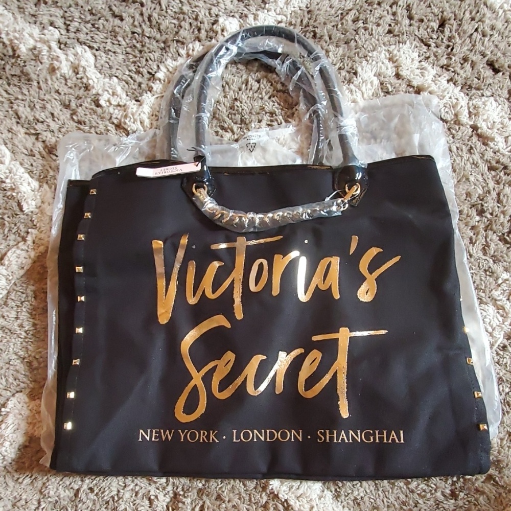 NEW vs tote